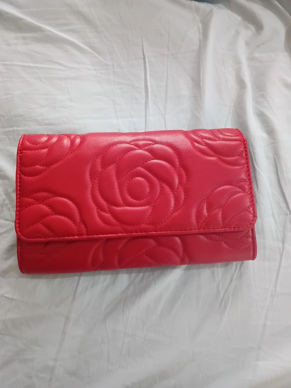 Kelly & Katie Red Quilted Floral Wristlet Clutch with Gold Accents